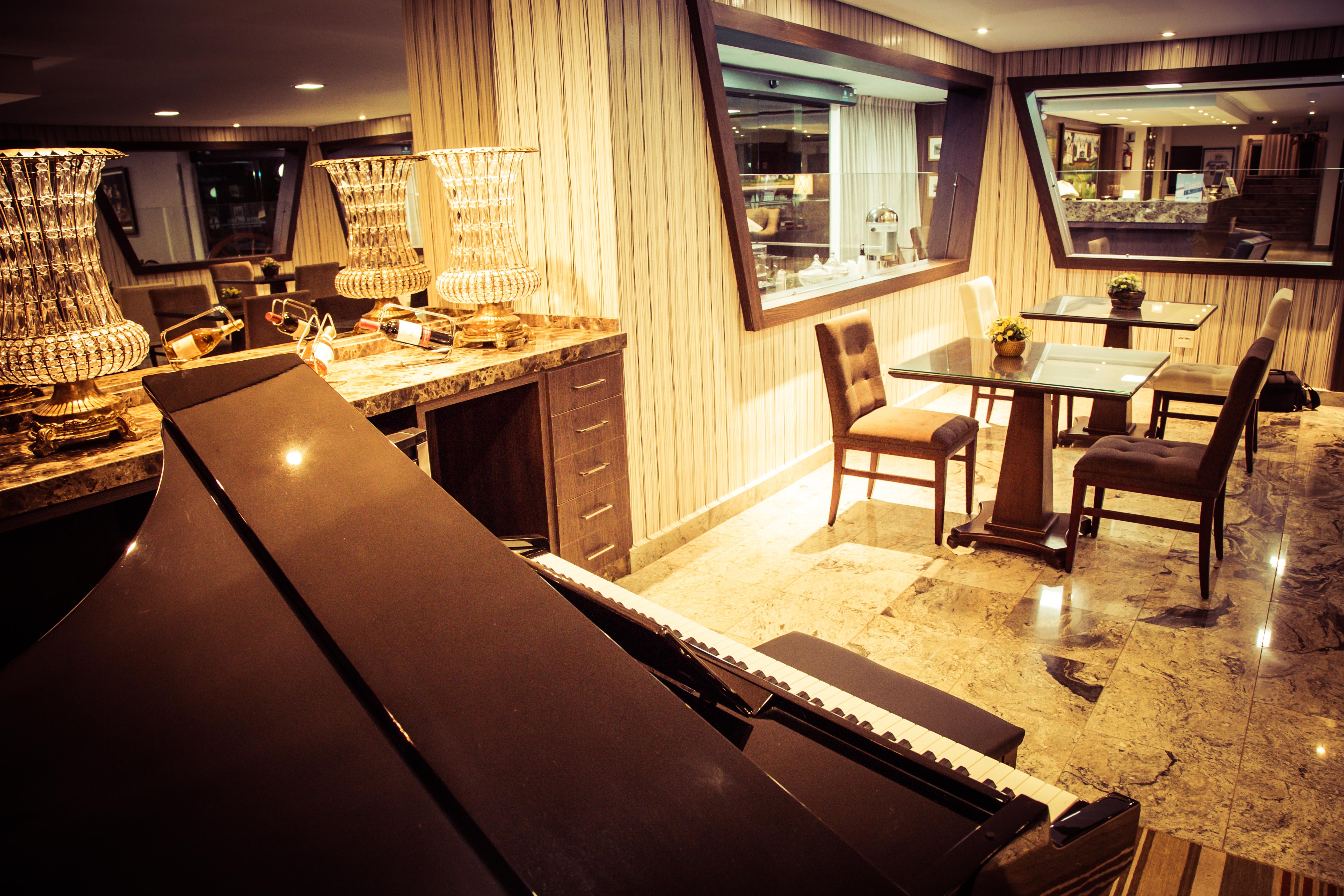 Hotel Dan Inn Uberaba & Convencoes By Nacional Inn ภายนอก รูปภาพ